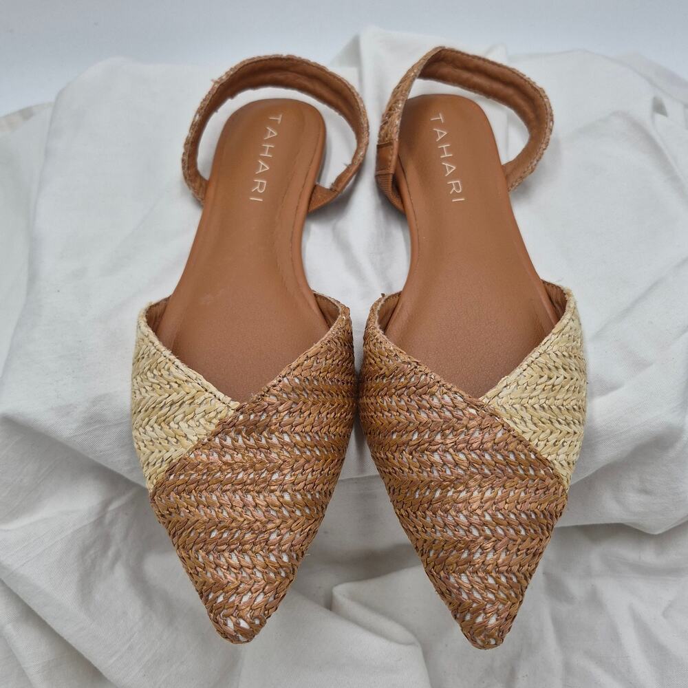 Tahari Rio two-toned raffia flat slingback sandals pointed toe Women's size 9